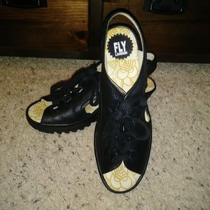 Fly London Laced Peep Toe